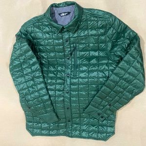 The North Face Men’s Medium Green snap button down ThermoBall Eco